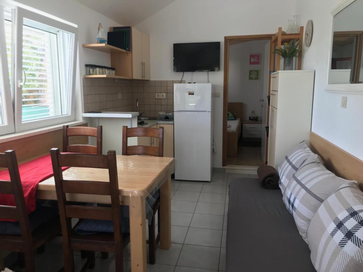 Contessa Robinson House Villa Zrnovo Luaran gambar